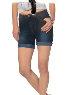 D. Jeans High Waist Modern Fit Shorts Size 16